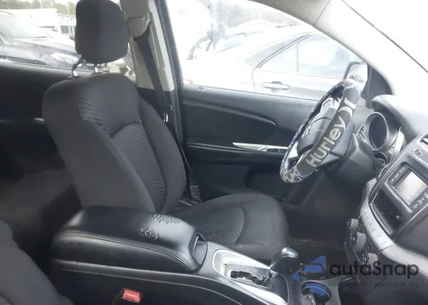 2015 Dodge Journey Se z USA, uszkodzony, nr VIN 3C4PDCAB1FT621022